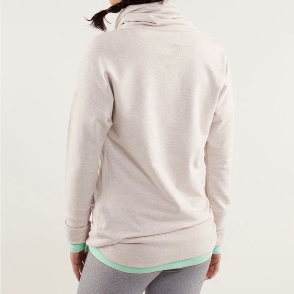 Lululemon Rest Day Pullover Oatmeal Heather - Picture 15 of 16